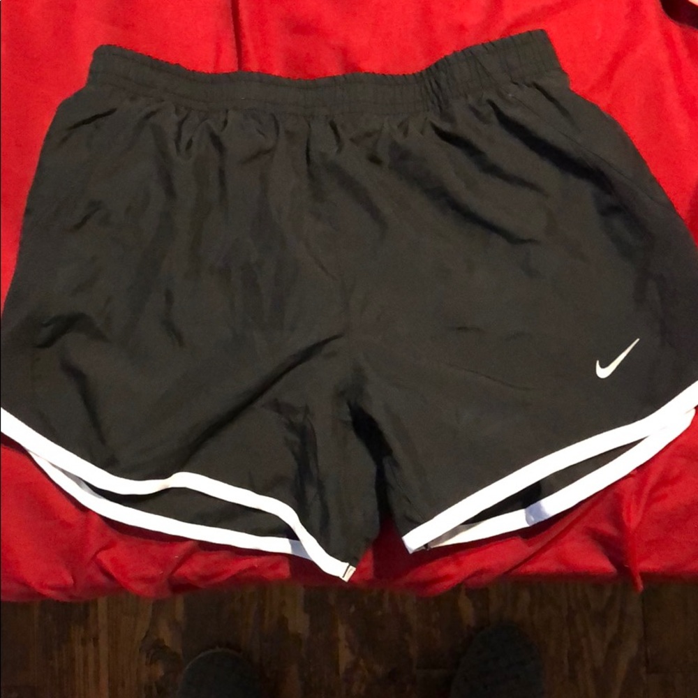 Nike Youth M shorts